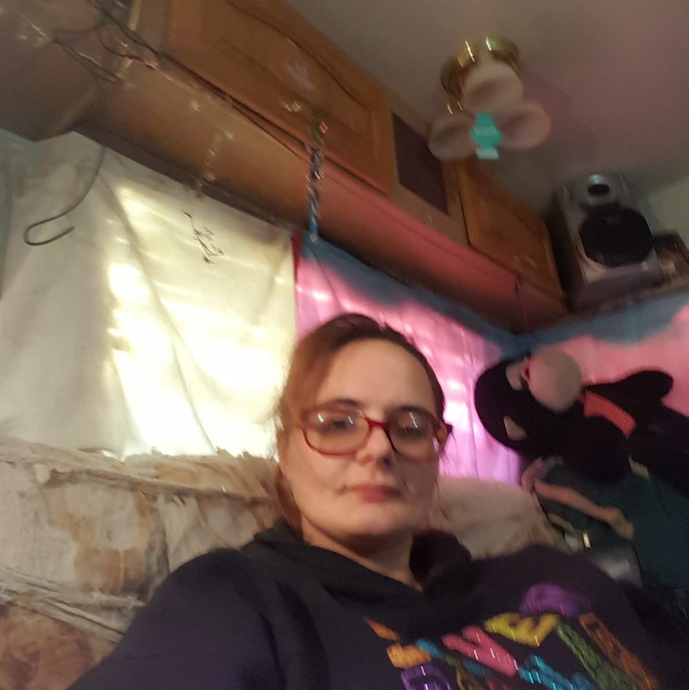 Meet your Posher, April